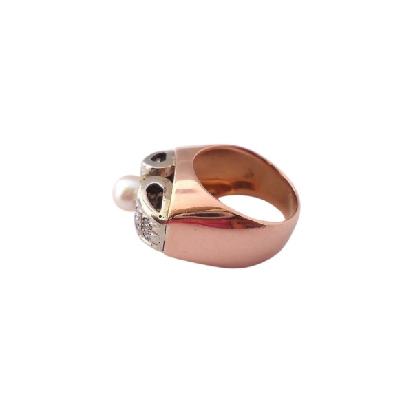 BAGUE EN OR 18K, PERLE DE CULTURE BLANCHE ET DIAMANTS.