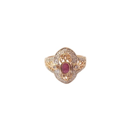 BAGUE OVALE RUBIS ET DIAMANTS EN OR 18K