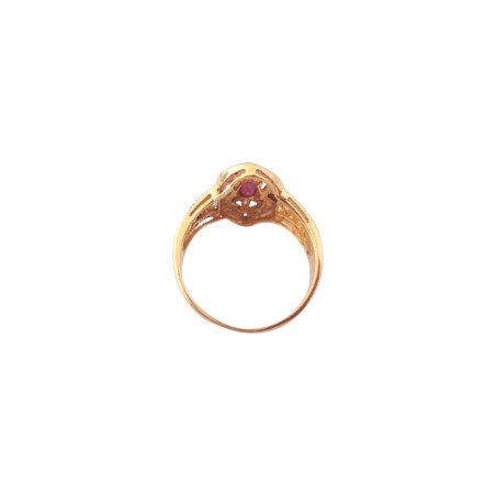 BAGUE OVALE RUBIS ET DIAMANTS EN OR 18K