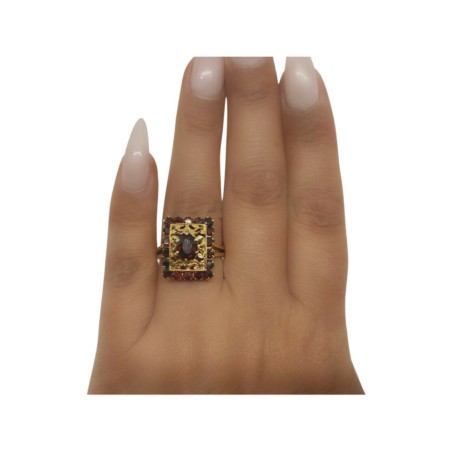 BAGUE RECTANGULAIRE GRENATS EN OR 18K