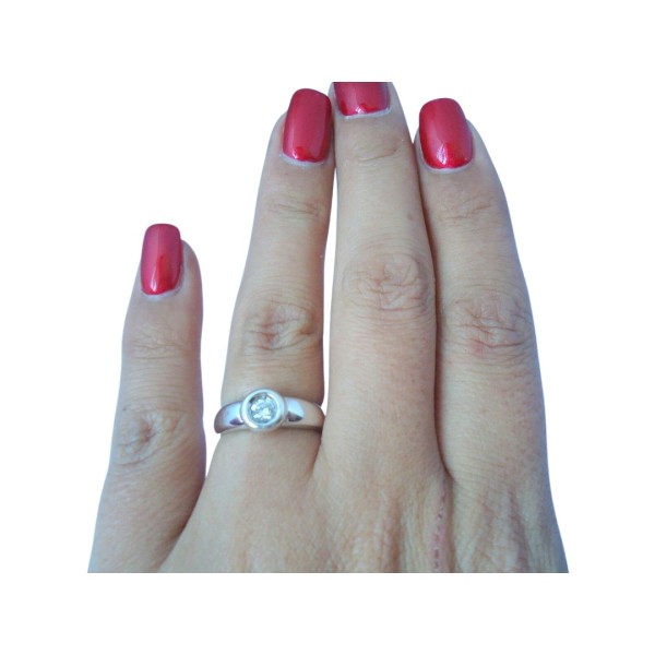 BAGUE JONC SOLITAIRE DIAMANT EN OR 18K