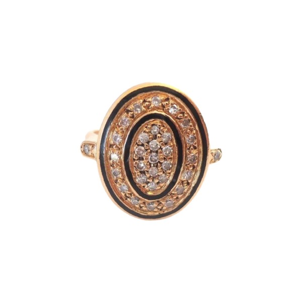 BAGUE OVALE EN OR 18K, DIAMANTS.