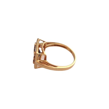 BAGUE RECTANGULAIRE EN OR 18K, SAPHIR ET DIAMANTS.