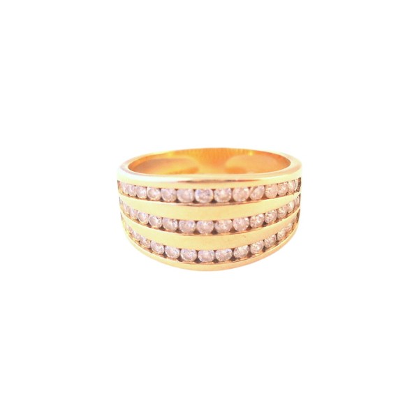 bague vintage gros plan