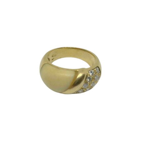 BAGUE MOTIF EN OS ET DIAMANTS EN OR 18K