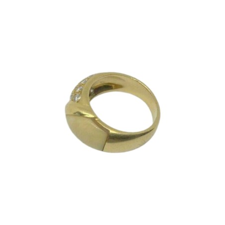 BAGUE MOTIF EN OS ET DIAMANTS EN OR 18K