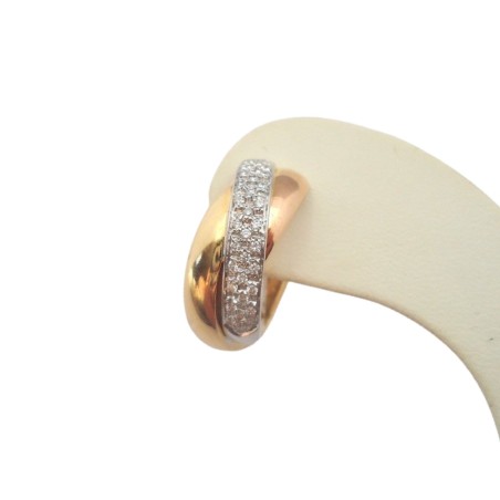 créoles vintage gros plan