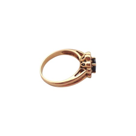 BAGUE FLEUR EN OR 18K, SAPHIR ET DIAMANT.