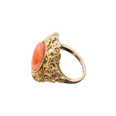 BAGUE CAMÉE SUR CORAIL EN 14K