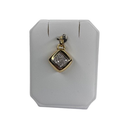 PENDENTIF FORME COUSSIN DIAMANTS EN OR 18K