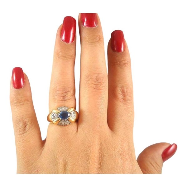 BAGUE SAPHIR ET DIAMANTS EN OR 18K