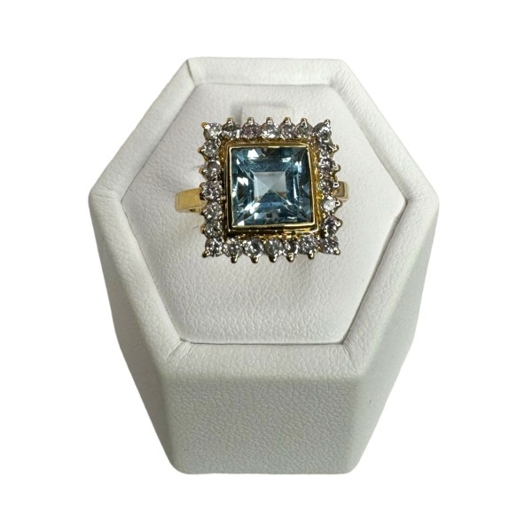 BAGUE CARRÉE AIGUE MARINE ET DIAMANTS EN OR 18K