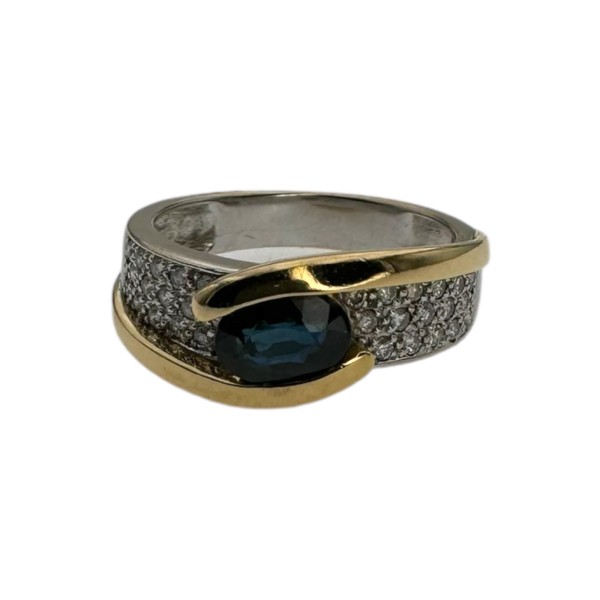 BAGUE CROISÉE SAPHIR ET DIAMANTS EN OR 18K