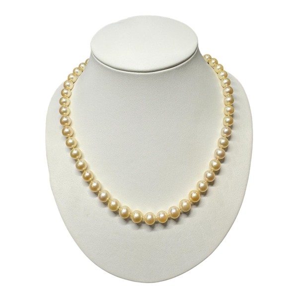 COLLIER DE PERLES DE CULTURE FERMOIR FLEURS SAPHIRS EN OR 18K