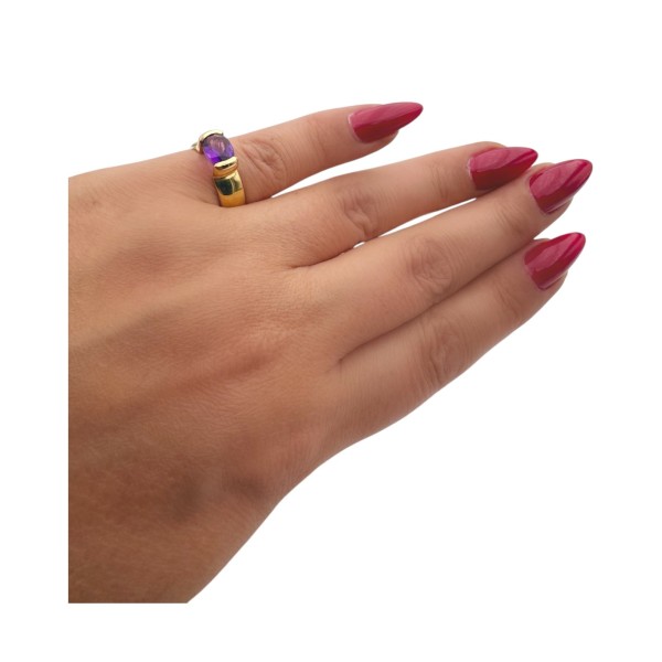 POIRAY : BAGUE ANNEAU ORNÉE D'UNE AMÉTHYSTE EN OR 18K