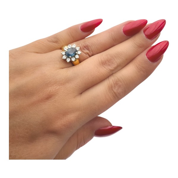 BAGUE POMPADOUR SAPHIR ET DIAMANTS EN OR 18K