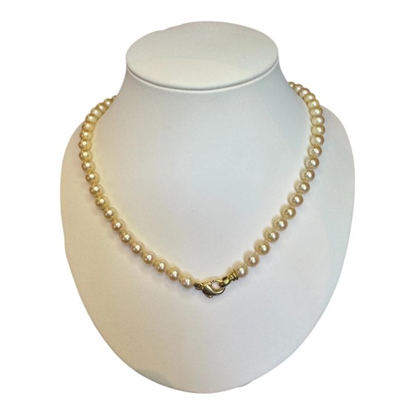 COLLIER DE PERLES DE CULTURE BLANCHES FERMOIR EN OR 18K